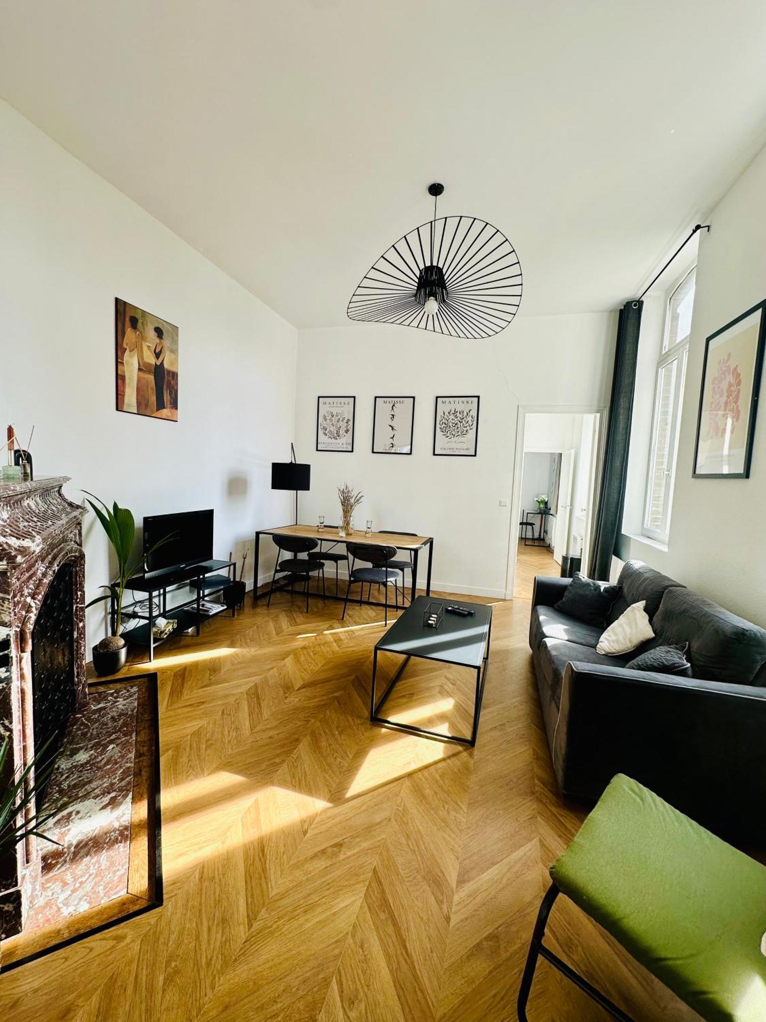 Spacieux Appt Haussmannien Parking Prive Amiens Dış mekan fotoğraf