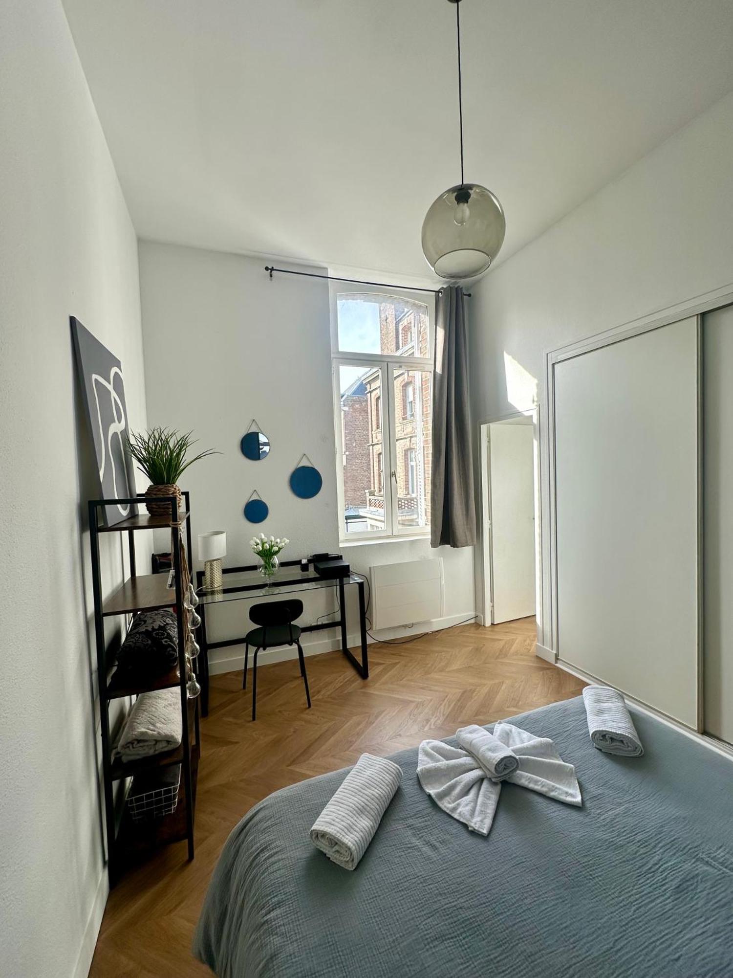 Spacieux Appt Haussmannien Parking Prive Amiens Dış mekan fotoğraf